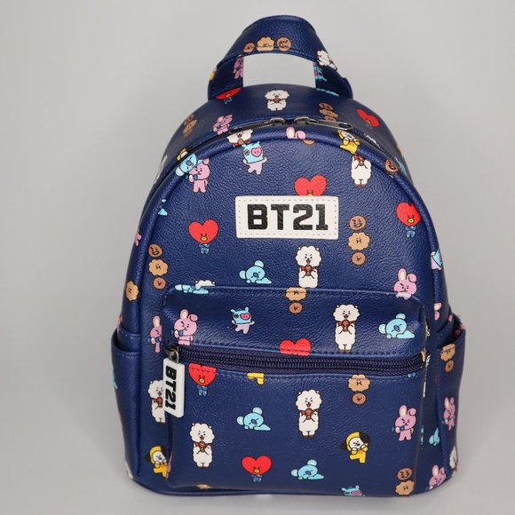 hot topic friends backpack